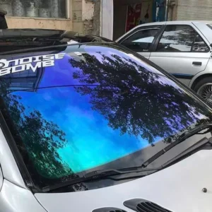 برجسب سولار شیشه جلو رنگی خودرو اطلس درجه یک + اجرت نصب ویژه تهران نصب در مغاره